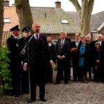 Oorlogsmonument – 29. Todd spreekt