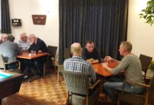 Druk bezochte dames- en herensociëteit