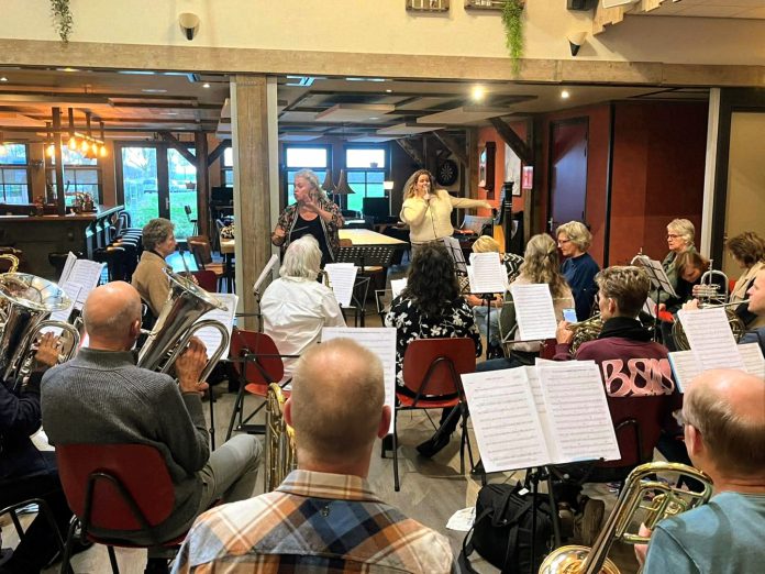 Eensgezindheid en Iris Kroes